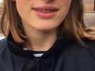 Lisa, porte-drapeau des Juniors du Souvenir français : "C'est important que le président se rende dans les petites villes"