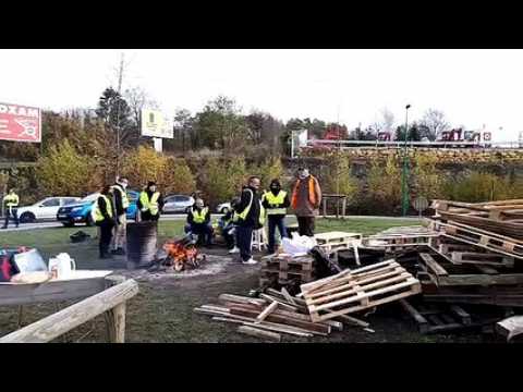 Les gilets jaunes de retour au rond-point de l'Europe à Haudainville