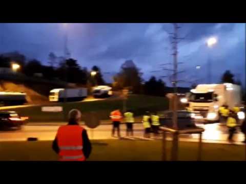 Lorraine Gilets jaunes A Haudainville au rond-point de l'Europe dans la Meuse