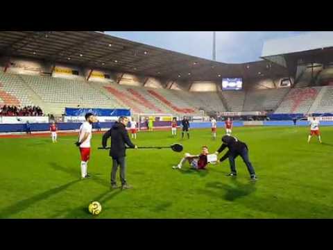 Cinéma sur le terrain de l'ASNL : découvrez à quoi ressemble le tournage d'une scène de foot