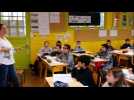 La députée Caroline Fiat en visite dans une classe de CM2 de l’école Arthur-Rimbaud de Blénod-lès-Pont-à-Mousson