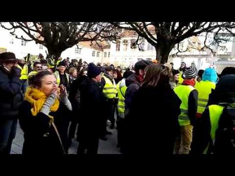 A Besançon les gilets jaunes ont interpellé Fousseret