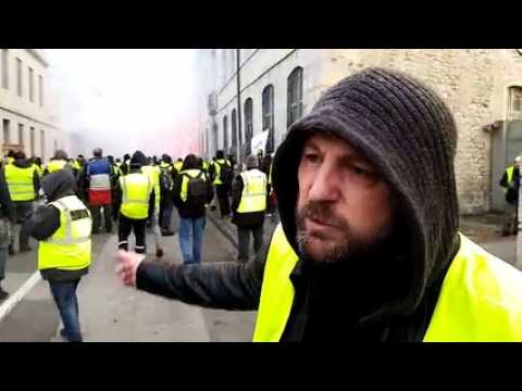 Le témoignage d'un" gilet jaune ouvrier" à Besançon après la charge des forces de l'ordre