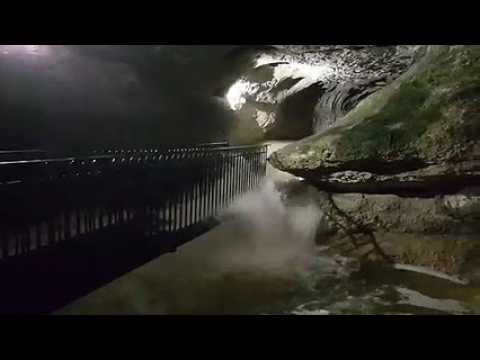 La grotte-chapelle de Remonot dans le Doubs prend l’eau