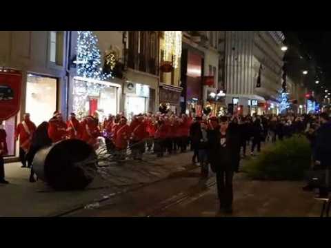 Nancy : la vie reprend rue Saint-Jean après la manifestation