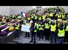 Les gilets jaunes entonnent la Marseillaise au monument de la Victoire de Verdun