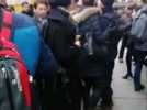 Christophe Castaner déambule dans le marché de Noël de Strasbourg, pour sa réouverture
