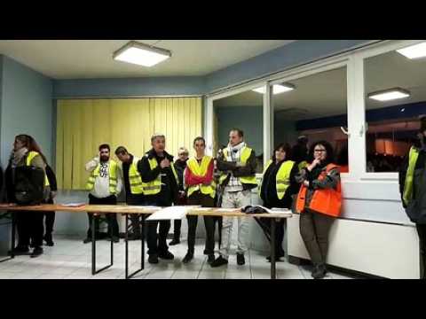 Les gilets jaunes de Verdun rencontrent les élus (4)