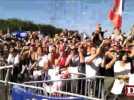 Sébastien Loeb fête sa victoire au stand Citroën