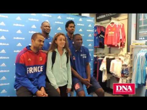L'équipe de France de basket en dédicace à Strasbourg
