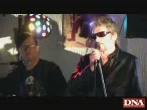 Johnny Harley chante à la ferme-auberge du Glasborn