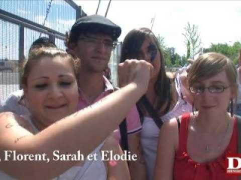 Les fans de Lady Gaga devant le Zénith