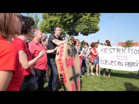 Collège de Fortschwihr : Une classe en moins, enseignants en émoi