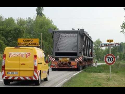 Un convoi XXL entre Ottmarsheim et Strasbourg