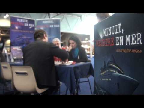 Meurtre en pleine mer: les passagers mènent l'enquête