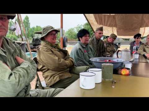Mulhouse : des passionnés sous une tente militaire