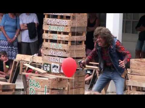 La compagnie Chicken Street vous présente "Le Magnifique bon à rien".