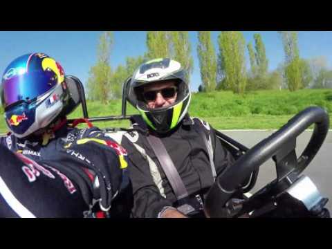 Ma leçon de karting avec Stéphane Peterhansel