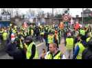 Gilets jaunes à Saint-Louis: l'après-midi en images