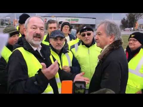 Les gilets jaunes de Cernay face au sous-préfet