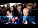 G&eacute;rard Collomb au march&eacute; de No&euml;l de Strasbourg - Label : Les Dernières Nouvelles d'Alsace - Category : News