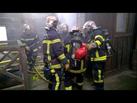 Exercice des sapeurs-pompiers de Strasbourg à la cathédrale Notre-Dame