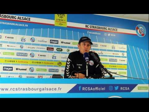 Thierry laurey (RAcing) avant la réception de Nantes