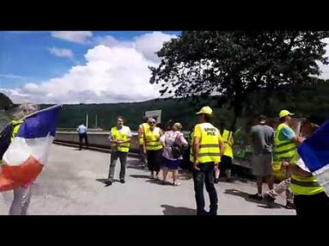 Les Gilets jaunes se mobilisent au barrage de Vouglans