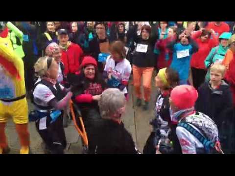 Ambiance d'avant-course, top départ et arrivée.... Trail des reculées 2019