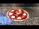 Dans les cuisines de Pizza'Kris,  élue meilleure pizza de Lons-le-Saunier et de ses environs