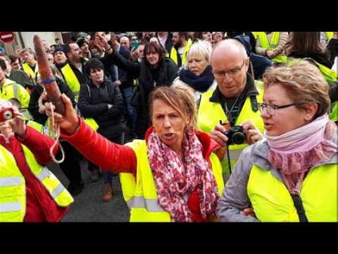 Dole : la manifestation contre le coût de l'essence se termine à la sous-préfecture