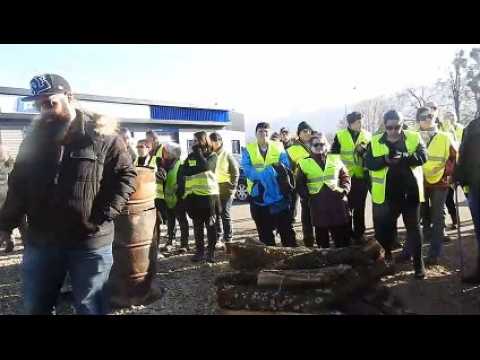Opération escargot des Gilets jaunes de Poligny (Jura)