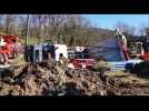 Salins-les-Bains: un camion de gravats se renverse