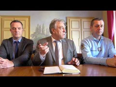 Le préfet de la haute-Loire, Yves Rousset : "l'alcool interdite"