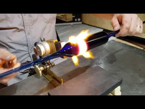 Vidéo. Waville : Fred Demoisson a l'art de sublimer le verre