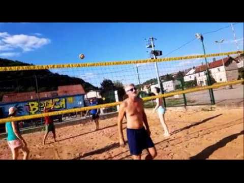 Algrange : du volley les pieds dans le sable