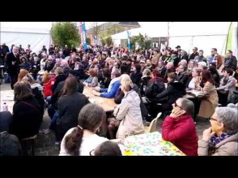 Le camelot de la philo à l’apéro : un succès fou au Livre à Metz !