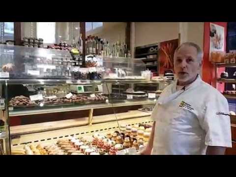 Metz : la confection des œufs de Pâques par Christian Harberey, de la Pâtisserie Jean