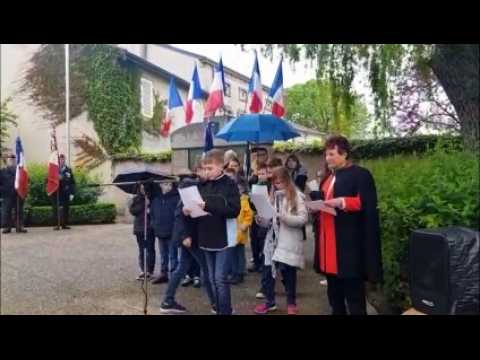 Briey : la jeune génération participe au devoir de mémoire