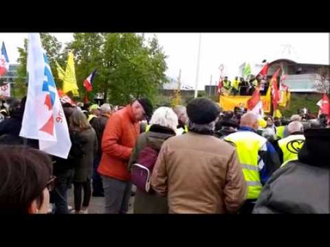 Metz : rassemblement alter-G7 Environnement