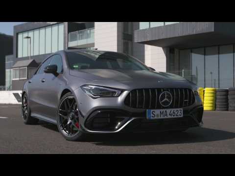 Mercedes-AMG CLA 45 S 4MATIC+ Design in mountain gray