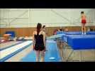 À l'entraînement avec une championne de trampoline