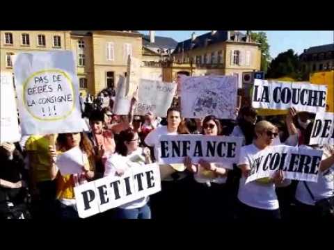 Manifestation du secteur de la petite enfance à Metz : les bébés ne sont pas des sardines