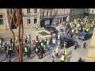 Le cortège des gilets jaunes descend vers la place de Chambre à Metz