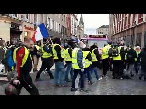 Le cortège des gilets jaunes à Metz