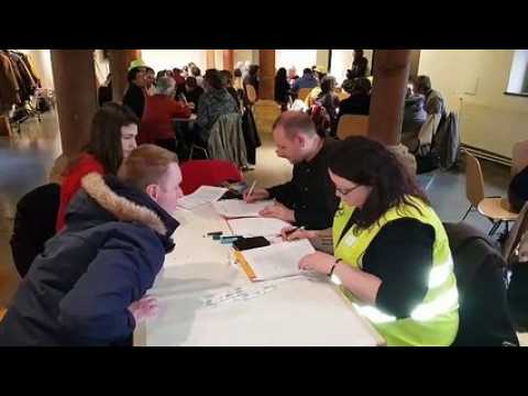 Gilets jaunes et le collectif Metz marche pour le climat