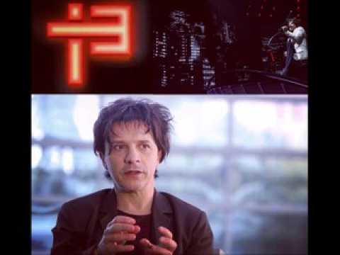 "La vie est belle" pour Indochine et Nicola Sirkis qui "ne veut pas décevoir le public"