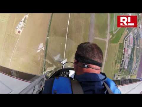 Championnat de France de Voltige à Chambley : un pilote vous met la tête à l'envers