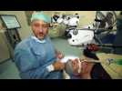 Reportage au bloc opératoire: les yeux dans les yeux à Mercy
