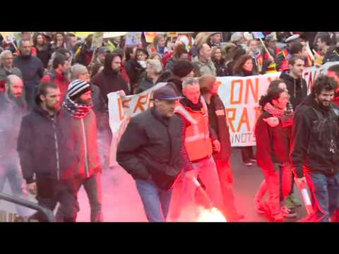 Anti-pension reform protest gets underway in Nantes